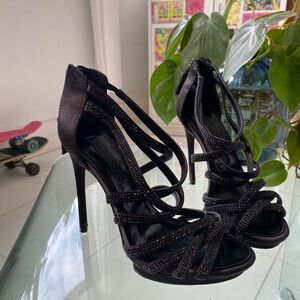 BCBGMAXAZRIA high heels